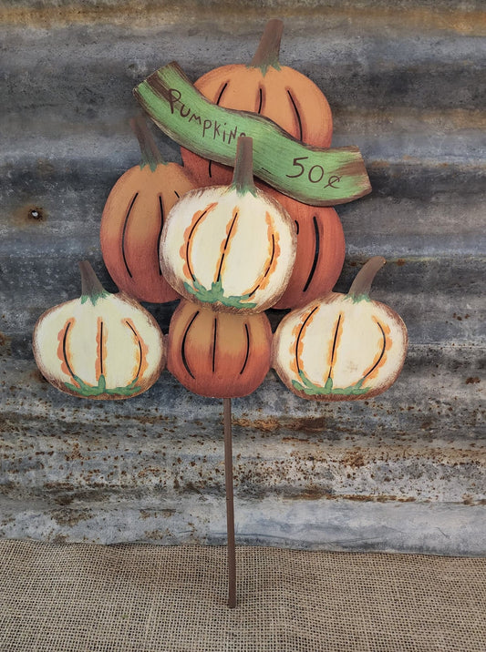 "Pumpkins .50 cents" metal yard/plant stake